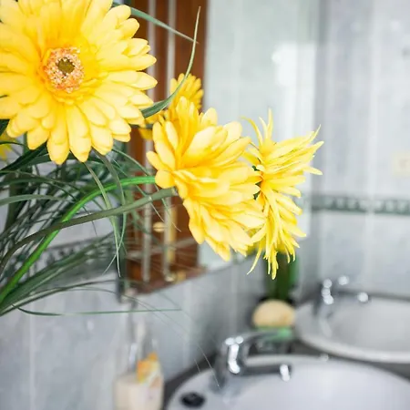 Isa Sea Views * 플라야블랑카