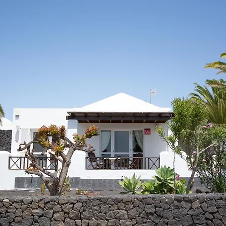 Villa Isa Sea Views Playa Blanca (Lanzarote)