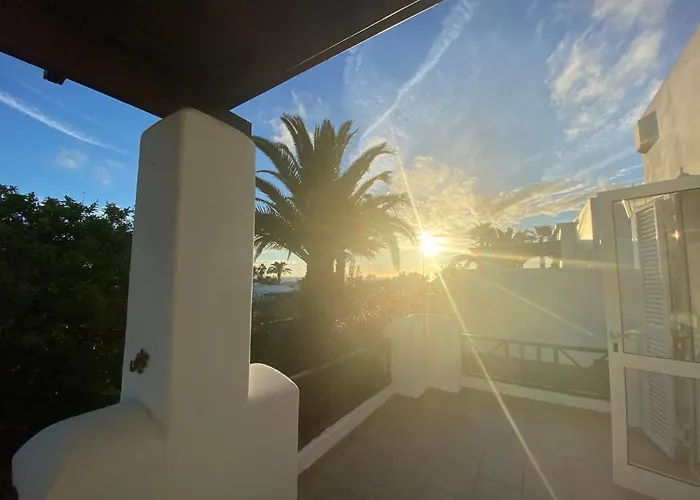 Isa Sea Views Villa *